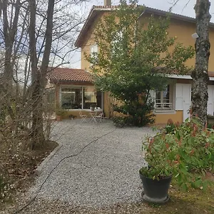 https://la-frenaie.hotels-rhonealpes.com